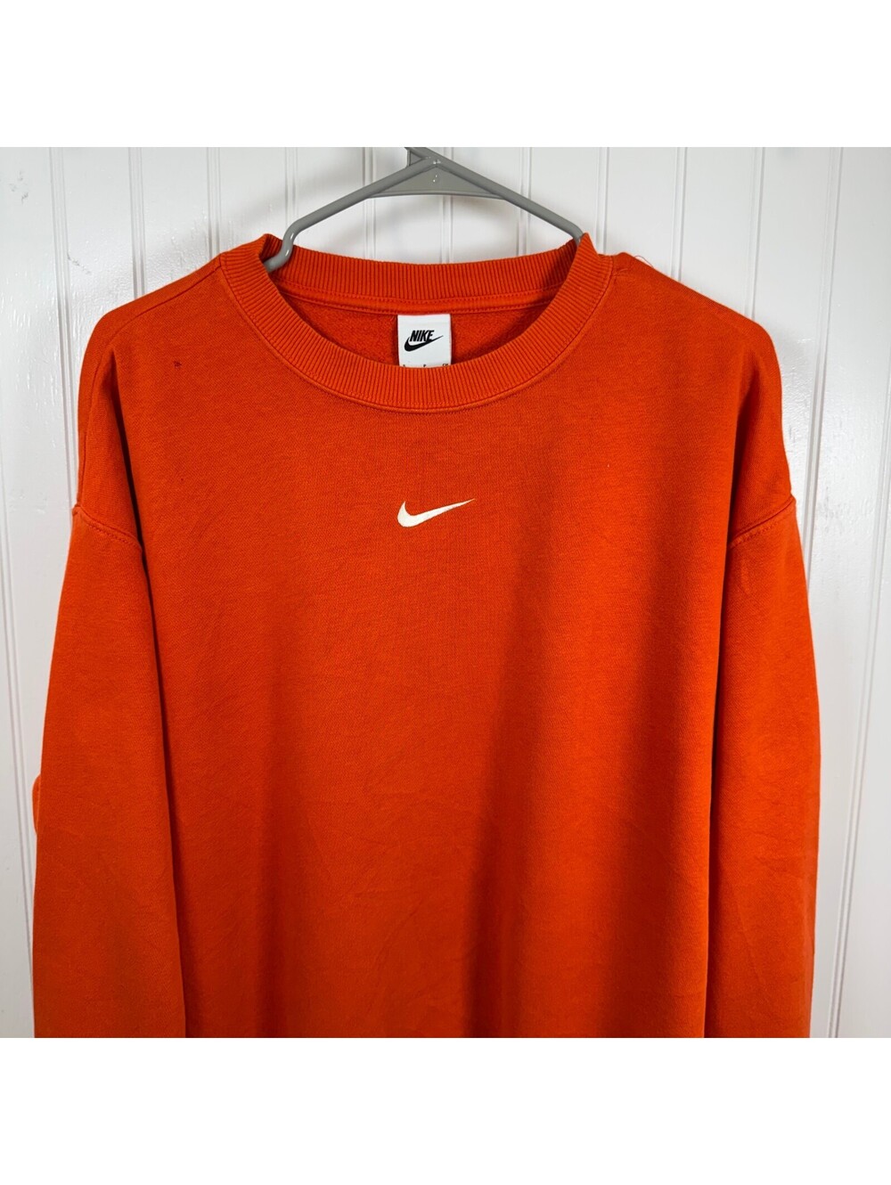 Nike Center Swoosh Orange Crewneck Sweatshirt Mens Small Pullover Embroidered
